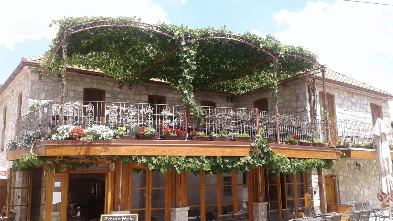 Bed and Breakfast Ras Trebinje Stari Grad Exterior foto